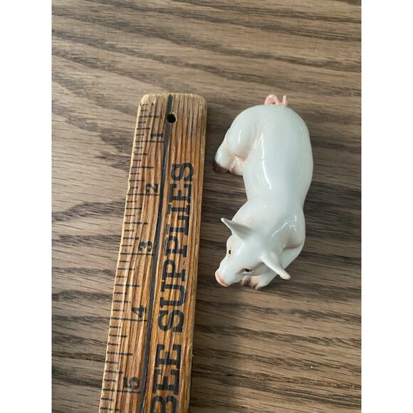 Vintage Hagen Renaker Pig Figure Porcelain Lying Pig Figurine - Picture 5 of 5
